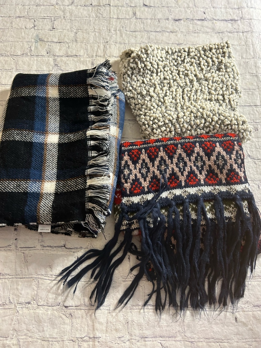 MAURICES LOT OF (3) WINTER SCARVES BLANET/LONG OBLONG/INFINITY